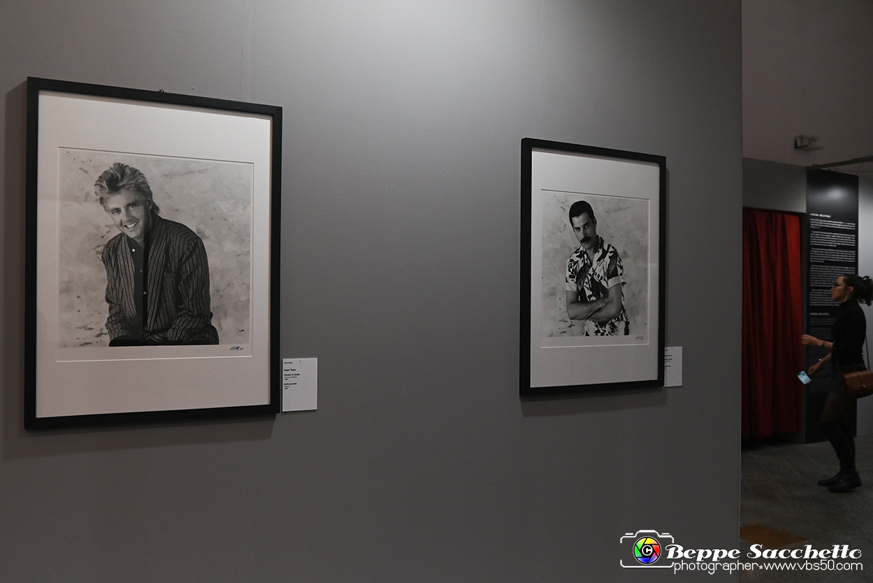 VBS_1678 - Mostra Peter Hince - Queen Experience.jpg